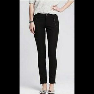 BR - Black Sloan Ankle Pants